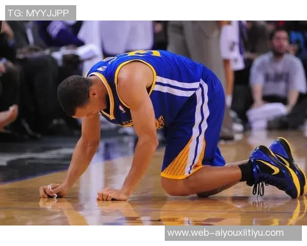 库里脚踝再度受伤老将们出战热火的希望渺茫